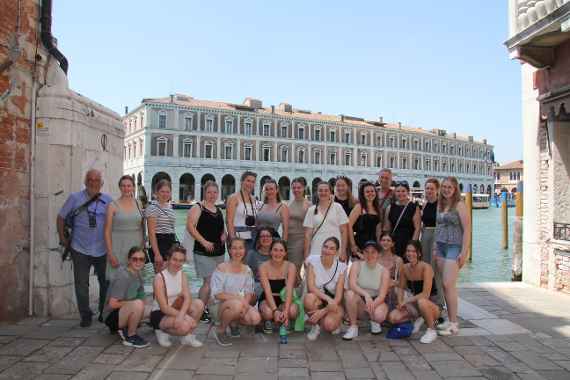 Schülerinnen der 4U in Venedig