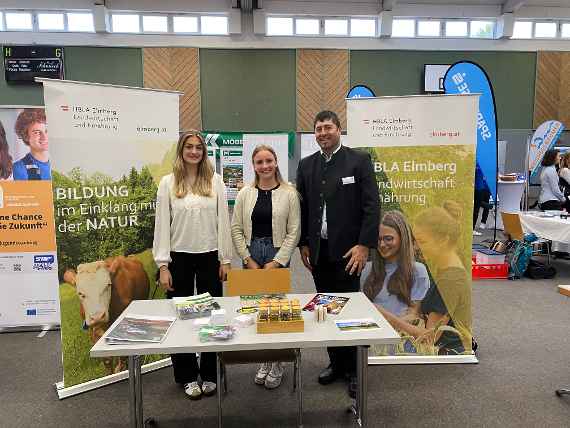 Stand der HBLA Elmberg am Berufserlebnistag